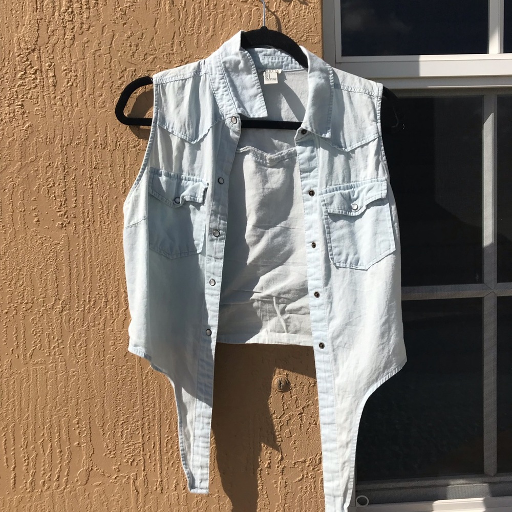 Jean button top - Picture 2 of 2